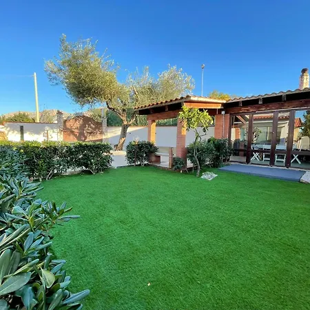 Casa vacanze Ciachea - Accogliente Con Bbq, Giardino E Parcheggio , A Due Passi Da Palermo & Aereoporto