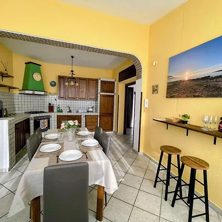Casa vacanze Ciachea - Accogliente Con Bbq, Giardino E Parcheggio , A Due Passi Da Palermo & Aereoporto *
