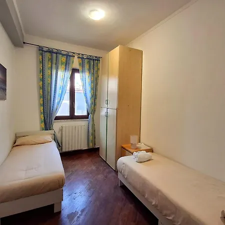 Ciachea - Accogliente Con Bbq, Giardino E Parcheggio , A Due Passi Da Palermo & Aereoporto * Carini
